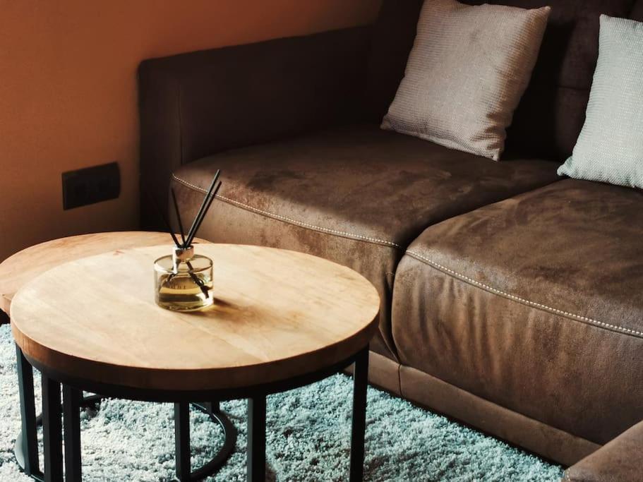 Komfortables Apartment Im Zentrum Erfurts Bagian luar foto
